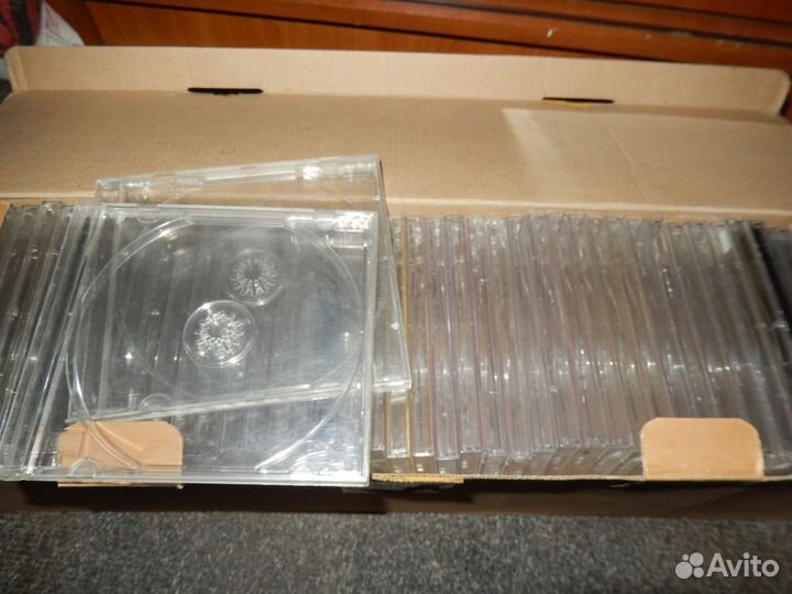Коробки боксы для Cd дисков б/у 100шт