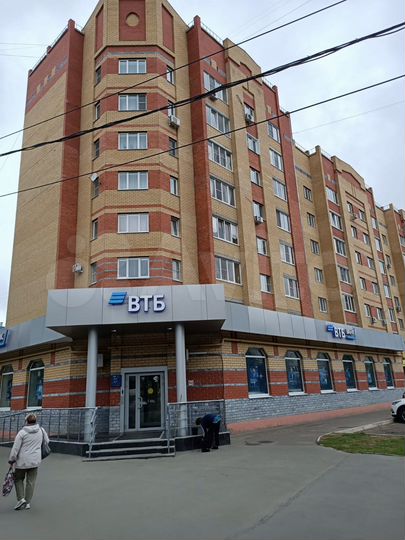 1-к. квартира, 42 м², 3/9 эт.