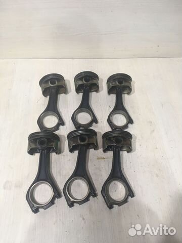 Поршень с шатуном BMW 7 Е65 N62 4.4