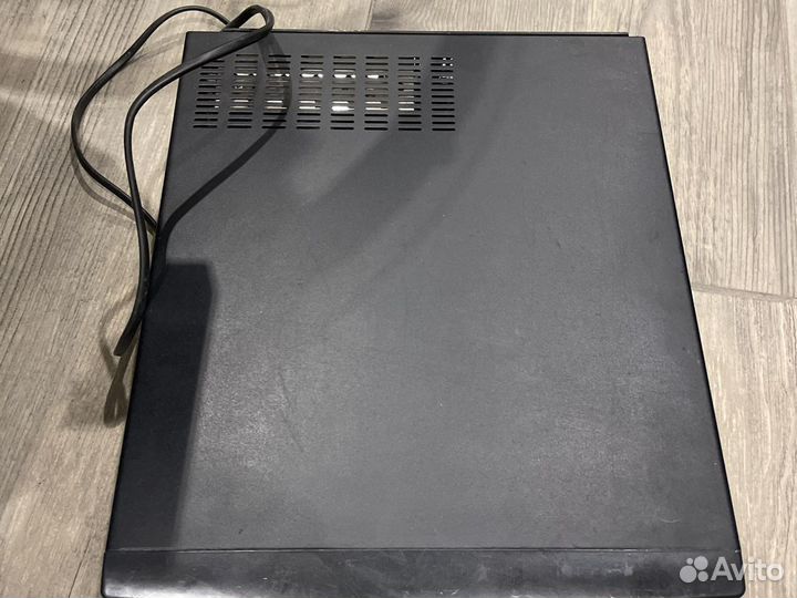 Видеомагнитофон