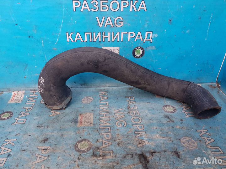 Патрубок интеркулера. Ауди А5.2017г