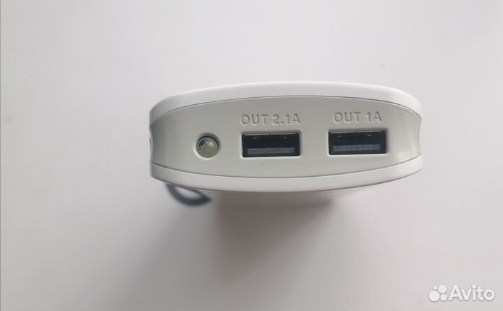 Продаю повербанк canyon