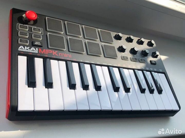 Akai pro mpk mini mk2 миди-клавиатура