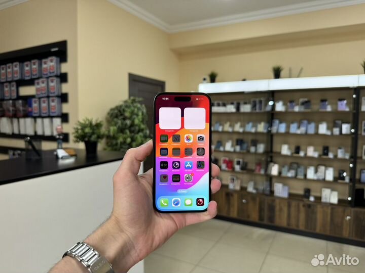 iPhone 15, 128 ГБ