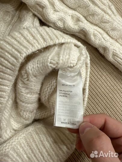 Свитер теплый женский молочный Ostin M 44 р