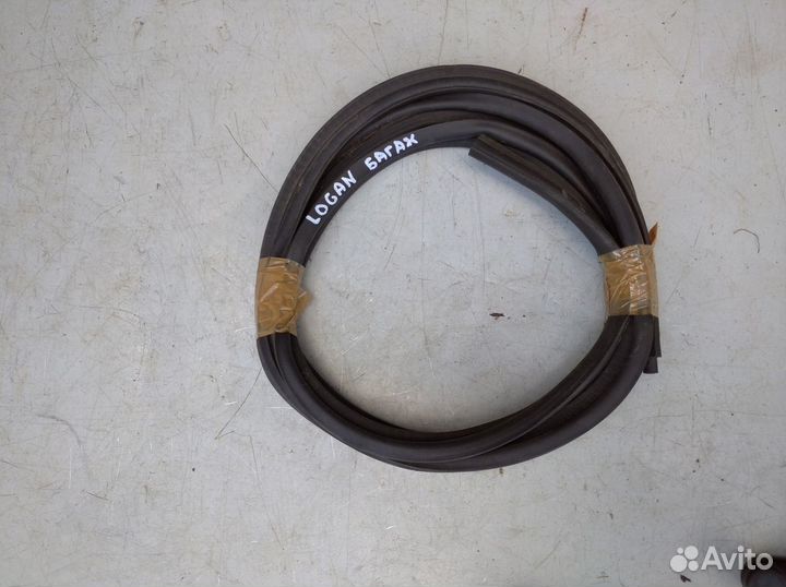 Уплотнитель двери Рено Логан