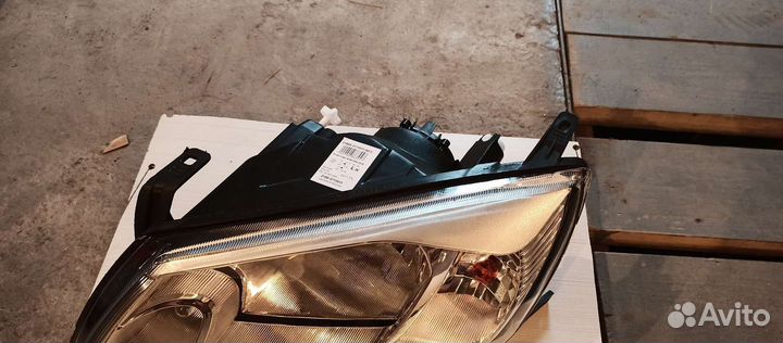 Фара ваз granta