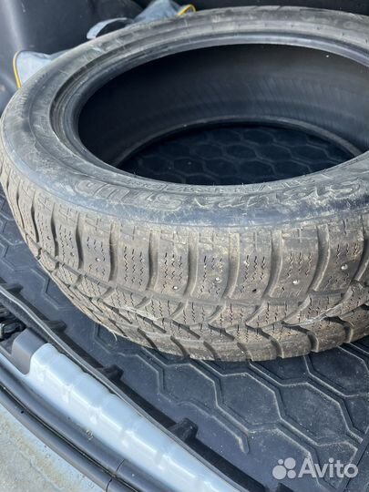 Tigar Sigura Stud 215/55 R17 100H