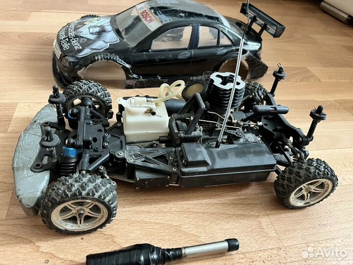 Машинка на радиоуправлении с двс