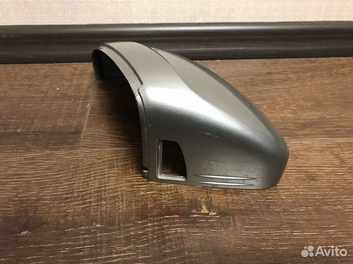 Крышка зеркала левого Volkswagen Tiguan 2017+