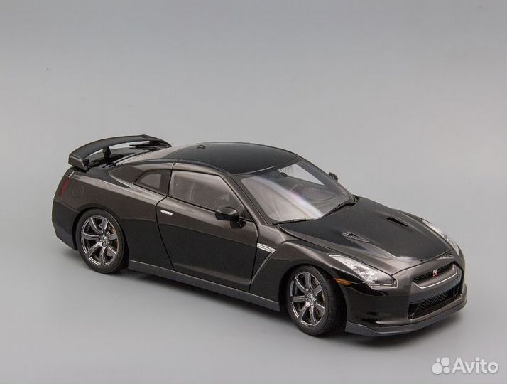 Остатки коллекции 1/18