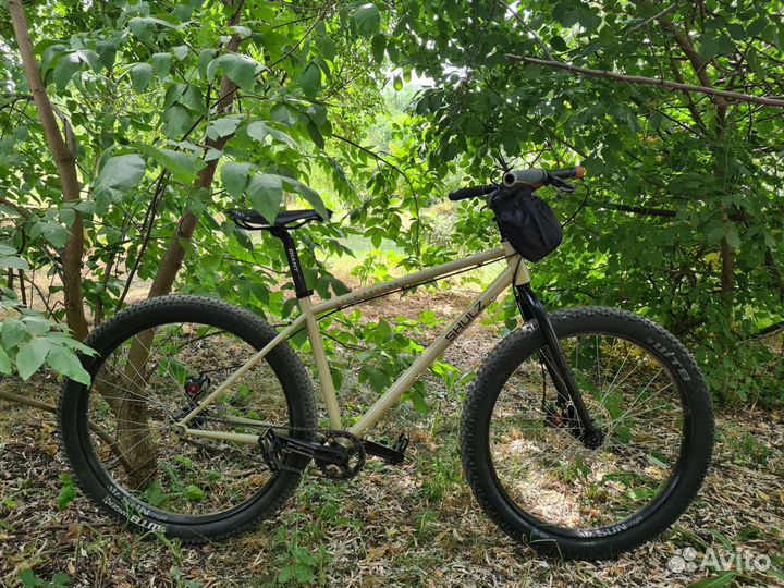 Shulz Lone Ranger с Surly ECR 29+ вилкой