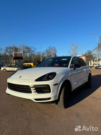 Porsche Cayenne 3.0 AT, 2022, 27 950 км