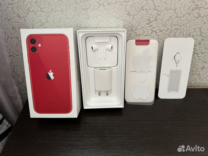 iPhone 11, 128 ГБ