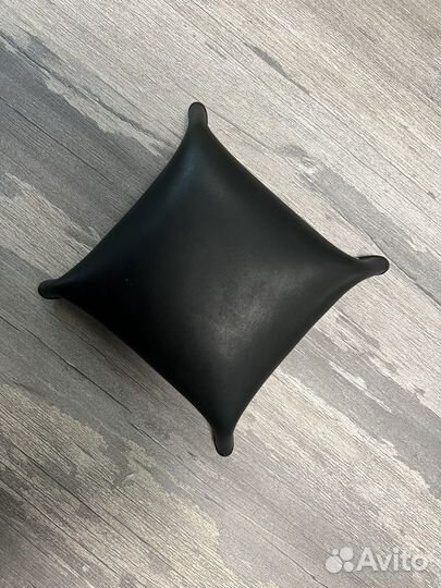 Настольный лоток