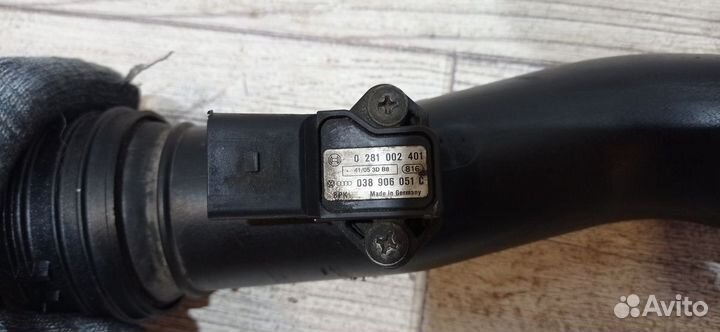 Патрубок интеркулера Volkswagen Passat (B6) VI (20