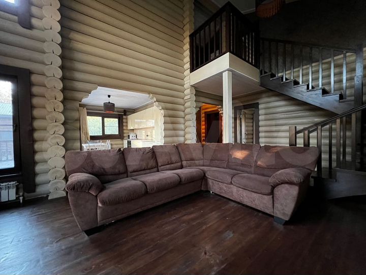 Коттедж 170 м² на участке 20 сот.