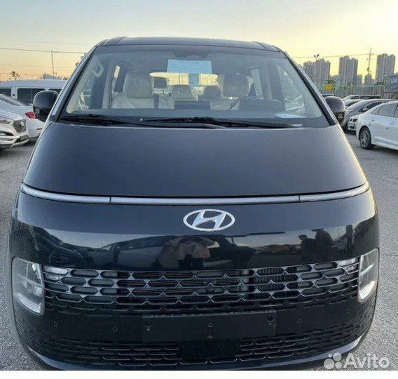 Hyundai Staria на разбор