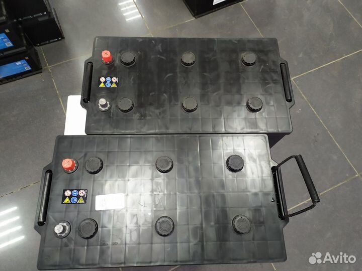 Аккумулятор комплект 225Ач на Daf Man Scania Actro