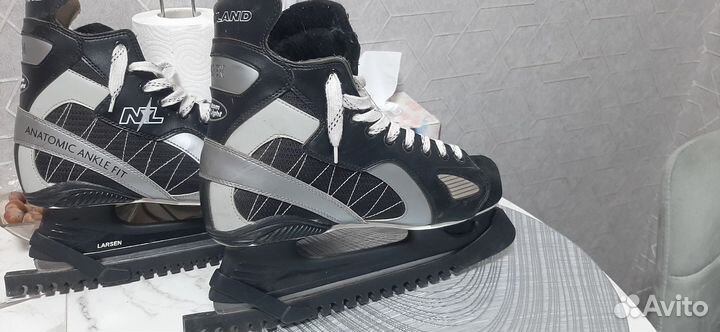 Коньки хоккейные 43-44 размер