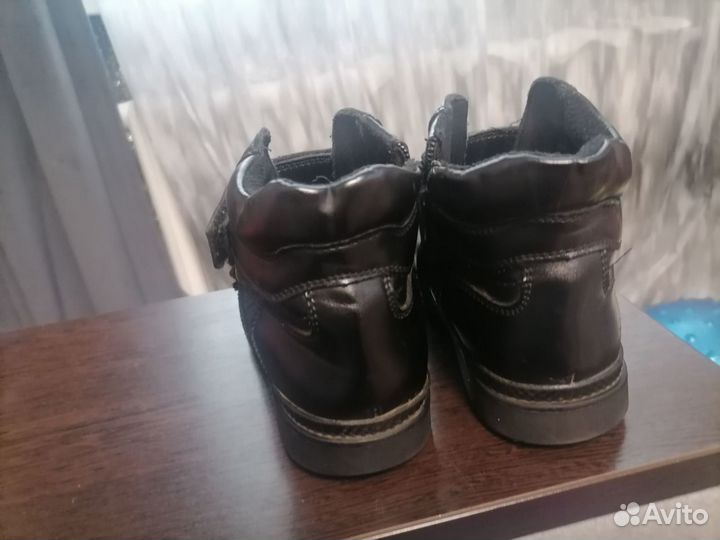 Ботинки для мальчика размер 34