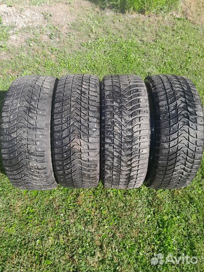 Michelin Agilis 81 Snow-Ice 225/45 R17