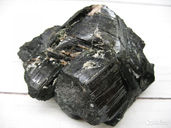 Друза кристаллов эгирина