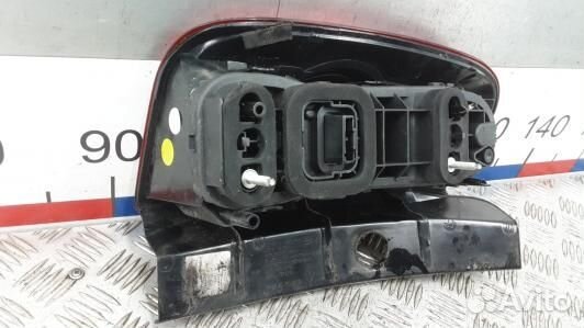 Фонарь задний правый dacia duster 1 (ZAD04MY01)