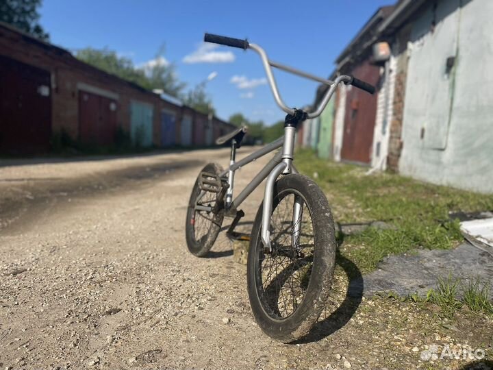 Велосипед BMX