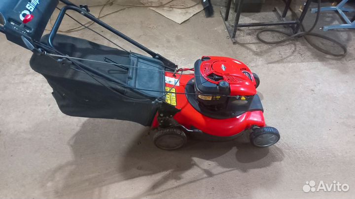Газонокосилка бензиновая самоходная