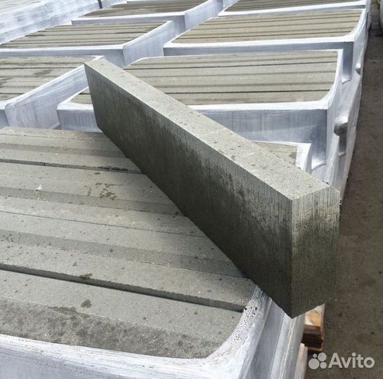 Бордюр тротуарный