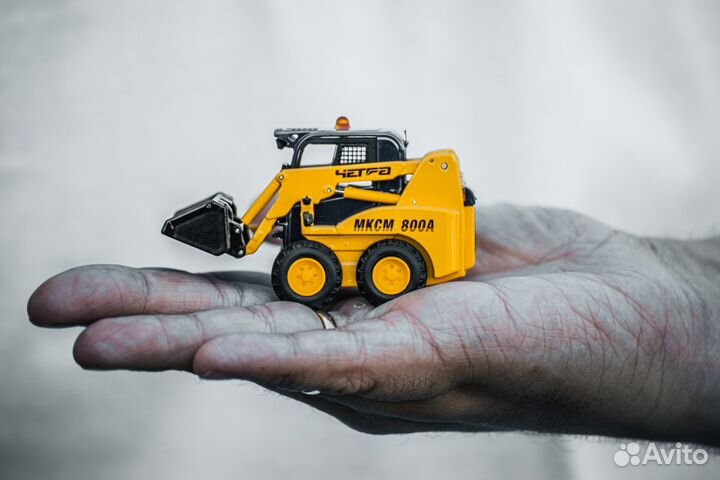 Машинист фронтального погрузчика