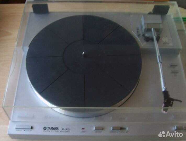 Проигрыватель винила yamaha P-751