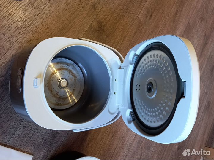 Мультиварка lentel KF-A40-CC