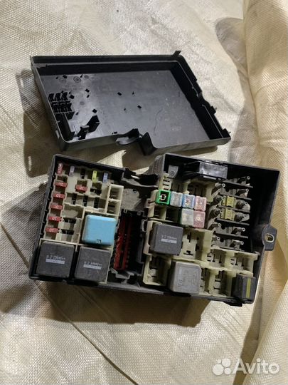 Блок предохранителей ford focus 2