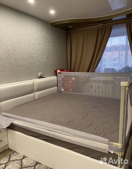 Барьер ограничитель от падения новый