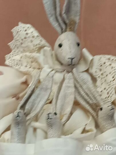 Авторская мягкая игрушка Мама Зайчиха и 3 зайчонка