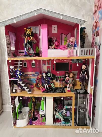 Кукольный домик