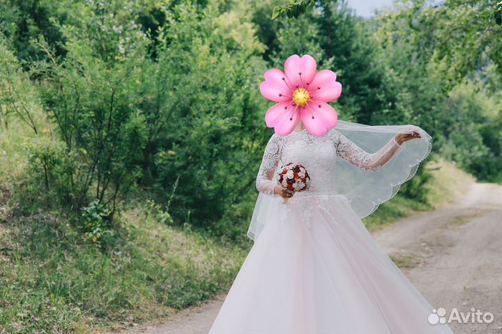 Свадебное платье 42 44