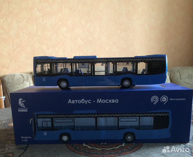 Модель автобуса