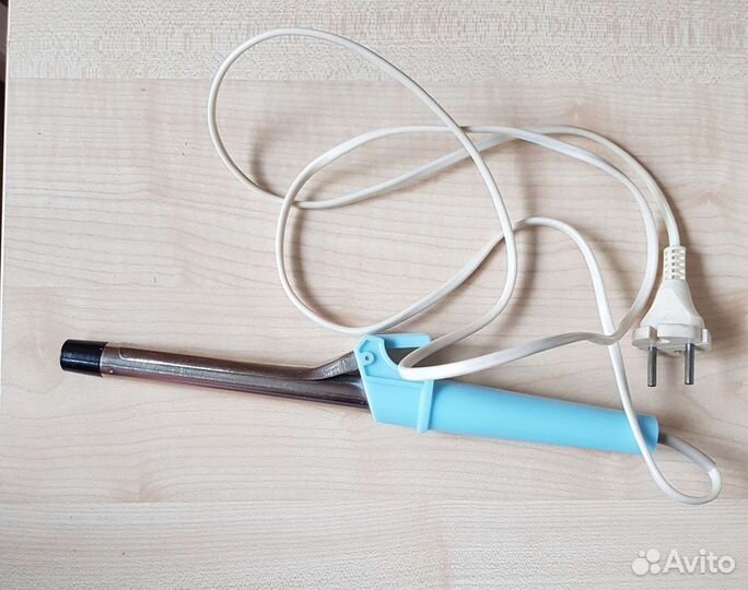 Щипцы для завивки волос