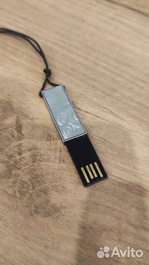 Флешка-подвеска Transcend JetFlash V90C 4 гб