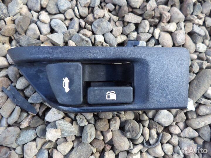 Ручка открывания багажника Toyota Camry ACV40