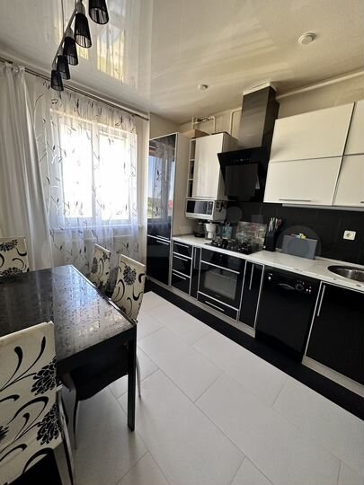 3-к. квартира, 89,3 м², 4/5 эт.