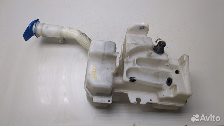 Бачок омывателя Audi Q3, 2012