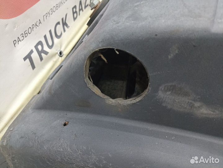 81664106604 Крыло заднее правое Man TGA, Man TGX