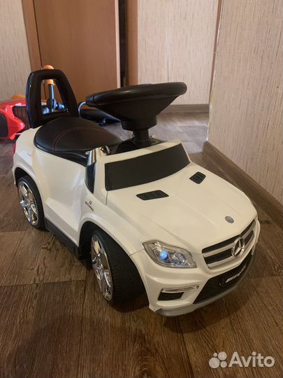 Электромобиль мерседес каталка