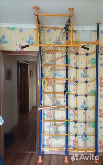 Детский спортивный уголок