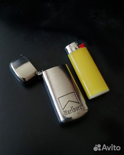 Винтажный футляр Мальборо Marlboro зажигалка