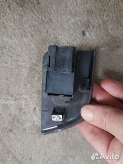 Кнопка стеклоподъемника задняя левая Chery Qq6 S21